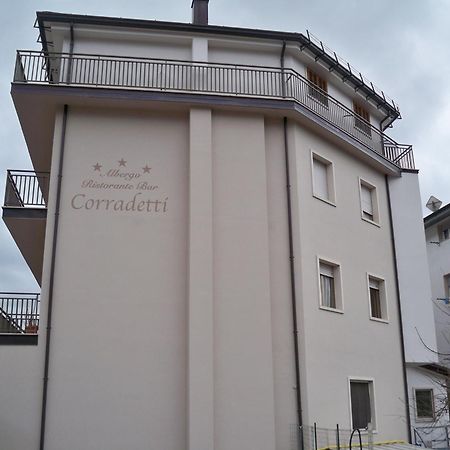 Albergo Corradetti 카스텔디상로 외부 사진