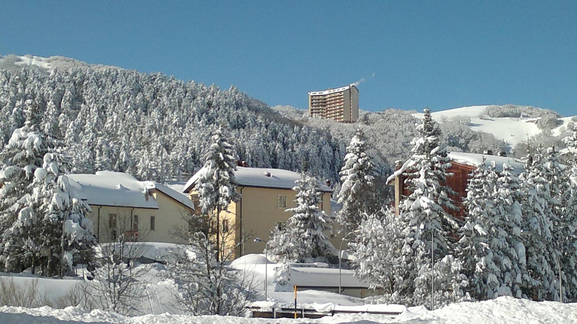 Albergo Corradetti 카스텔디상로 외부 사진