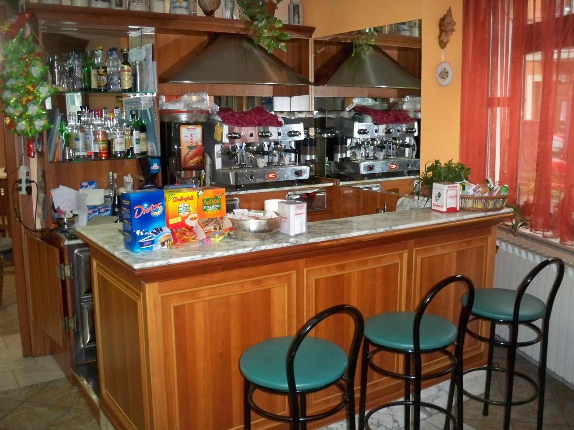 Albergo Corradetti 카스텔디상로 외부 사진